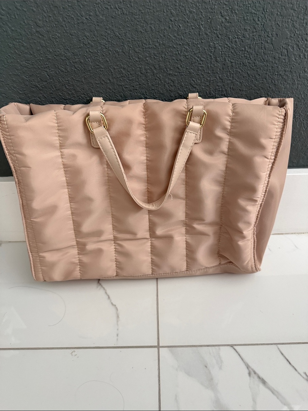 Stylish Quilted Tote Bag in Blush Pink